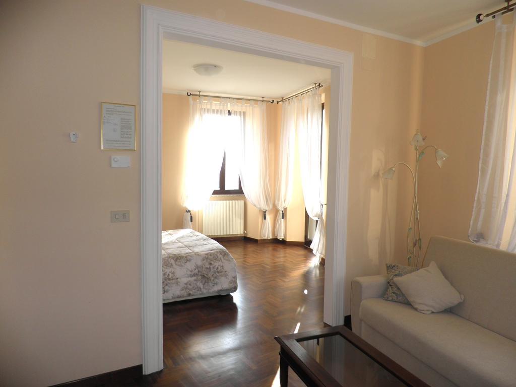 Piazza Degli Angeli Hotel Assisi Room photo