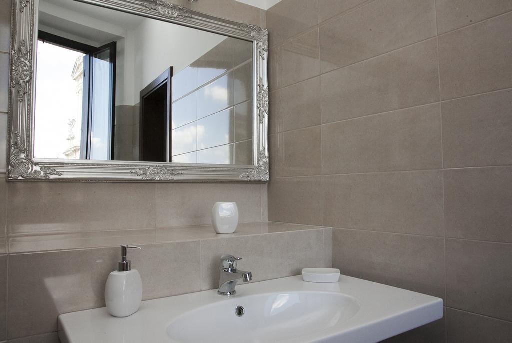 Piazza Degli Angeli Hotel Assisi Room photo
